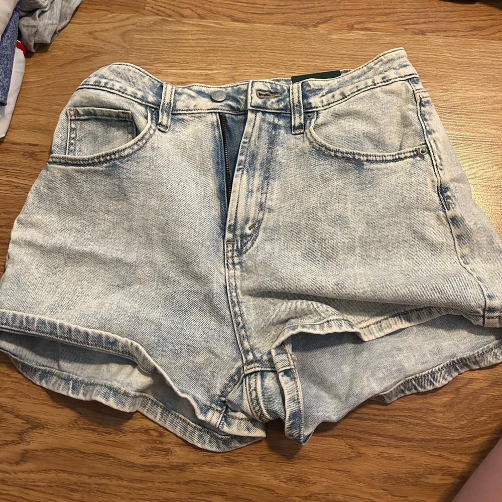 wildfable highest rise mom short